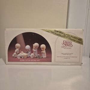 Precious Moments Nativity Set - White, Cream, Pink
